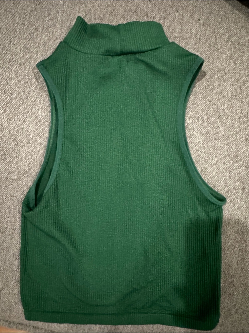 Zara. Sleeveless Mock Neck Crop Top in Forest Green. Sz XS - Picture 3 of 4